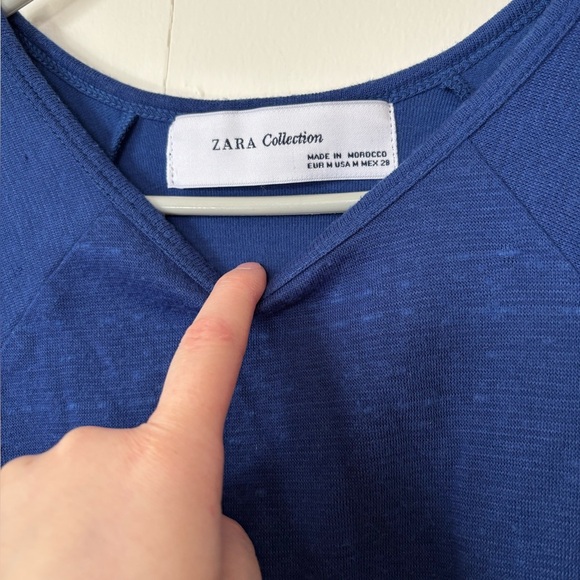 🎉4/30$🎉 Zara Cobalt Blue Basic Tee - Size M - Picture 2 of 4